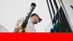 Oil Prices Rise Amid Israel Strikes, Ceasefire Under Pressure